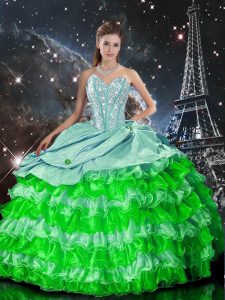 La mayoría de los vestidos multicolores populares de la bola que rebordean y ruffles la longitud sin mangas del piso del organza de la cremallera del vestido del 15to cumpleaños