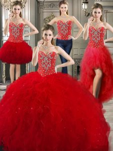 Encantadora de cuatro piezas de color rojo encanta hasta perlas y volantes vestidos de quinceañera sin mangas