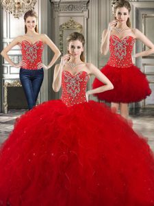 El rojo colorido de tres pedazos ata para arriba el vestido del baile de fin de curso del vestido de bola que rebordea y ruffles la longitud sin mangas del piso
